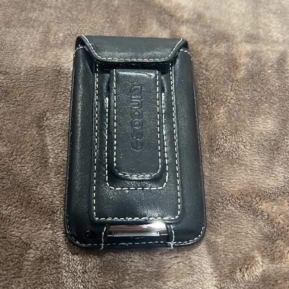 Apple iPod 2nd generation - Picture 6 of 6